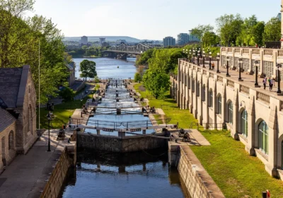 Rideau Canal Scenic Walk