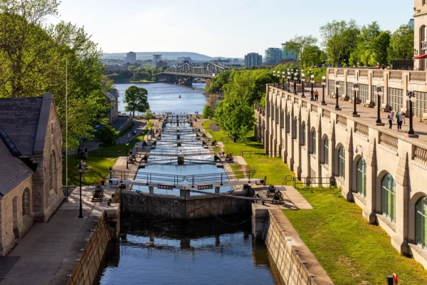 Rideau Canal Scenic Walk
