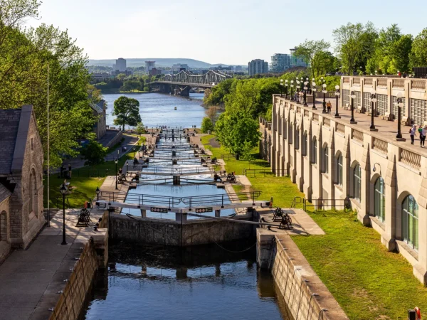 Rideau Canal Scenic Walk